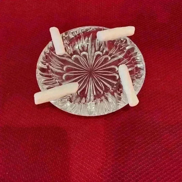 Vintage crystal ashtray in excellent condition 7 1/2 inches - Picture 4 of 5